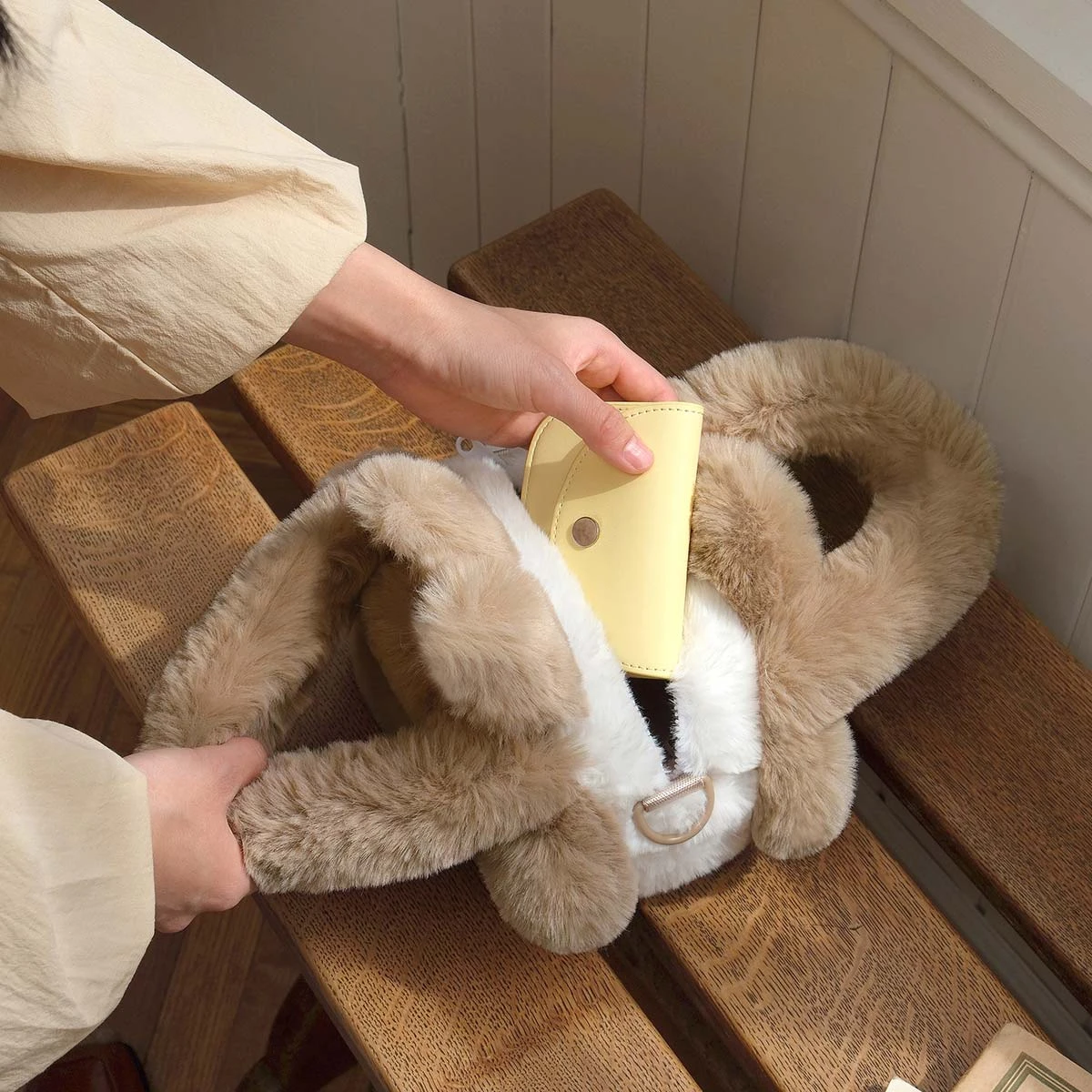 THE MONSTERS Classic Series-Plush Flower Bag - Image 4